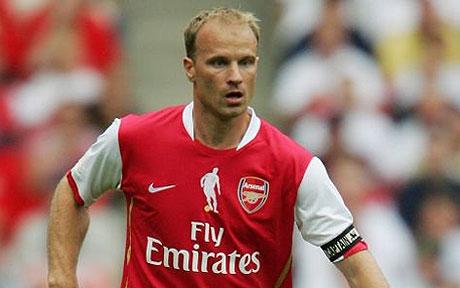 dennis-bergkamp-football-2624.jpg